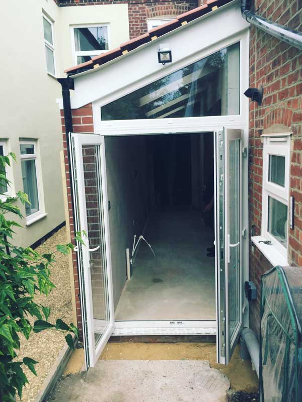 http://vbbuildersnorwich.com/wp-content/uploads/2016/07/internal-alterations-and-rear-extension-04.jpg